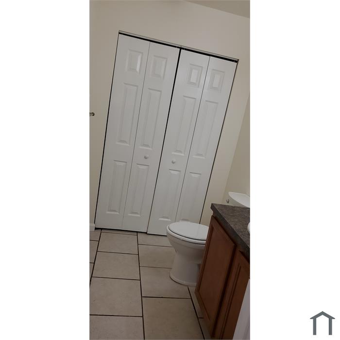 3 Bedroom Townhouse (Condo) 7407 Hazelcrest Dr in Hazelwood, MO