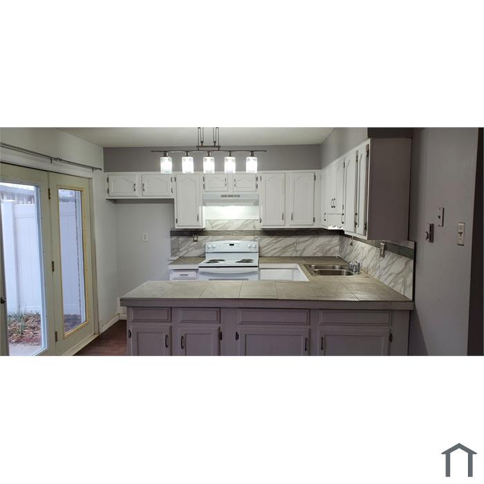 8795 Sieloff Dr