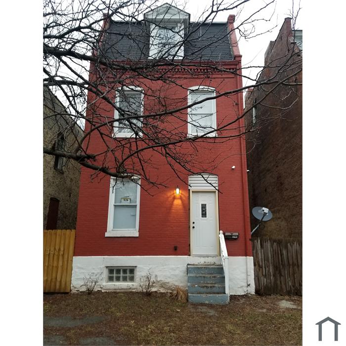 1923 Newhouse Ave