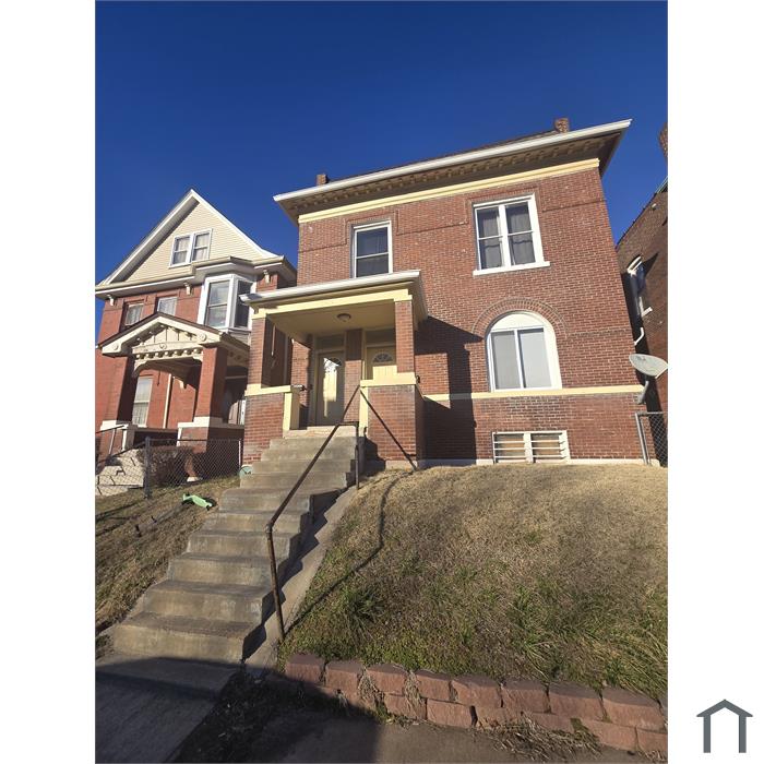3965 Ashland Ave