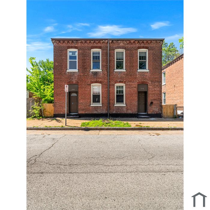 214 W Steins St