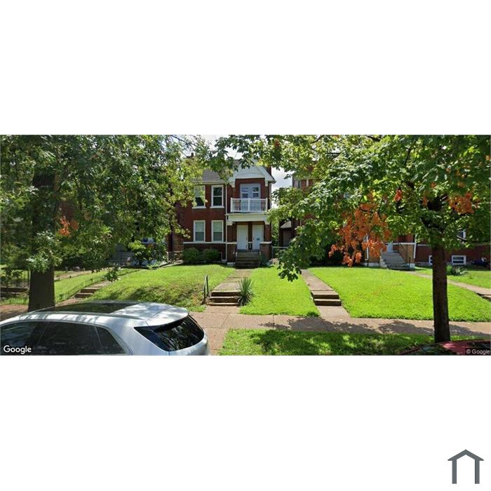 4426B Holly Ave