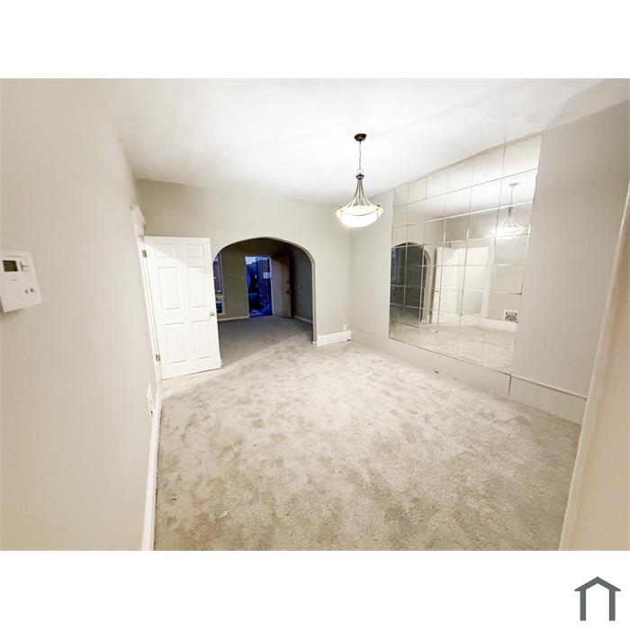 4734 Ashland Ct
