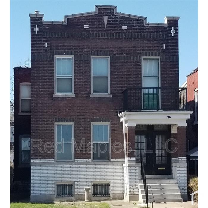 3421 Iowa Ave