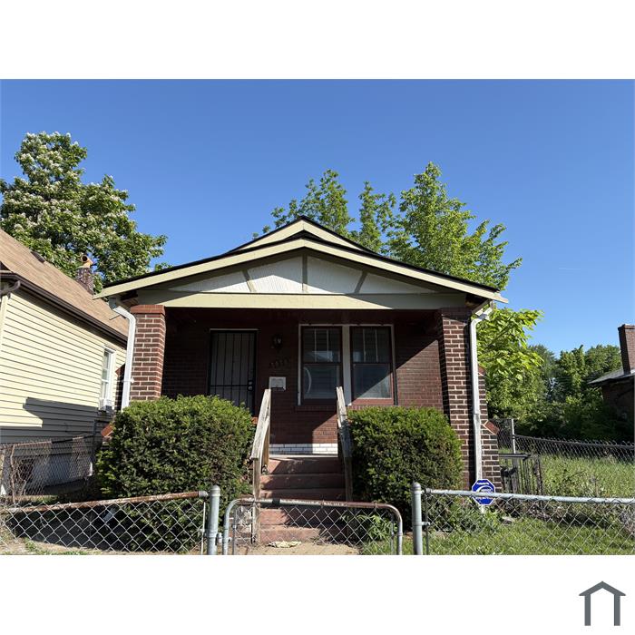 5053 Claxton Ave