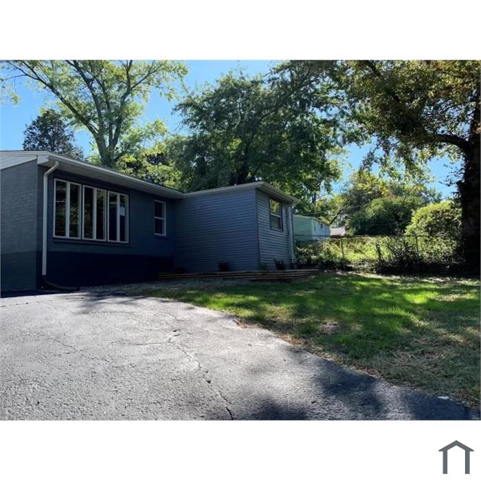 1351 Fairview Ave