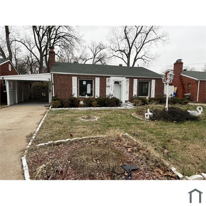 1114 Mona Dr