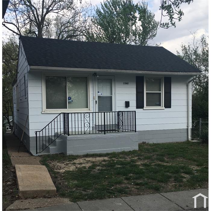 1542 Ferguson Ave