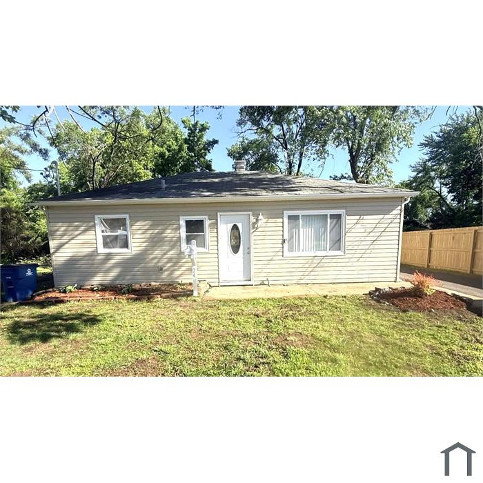 24 Paul Ave
