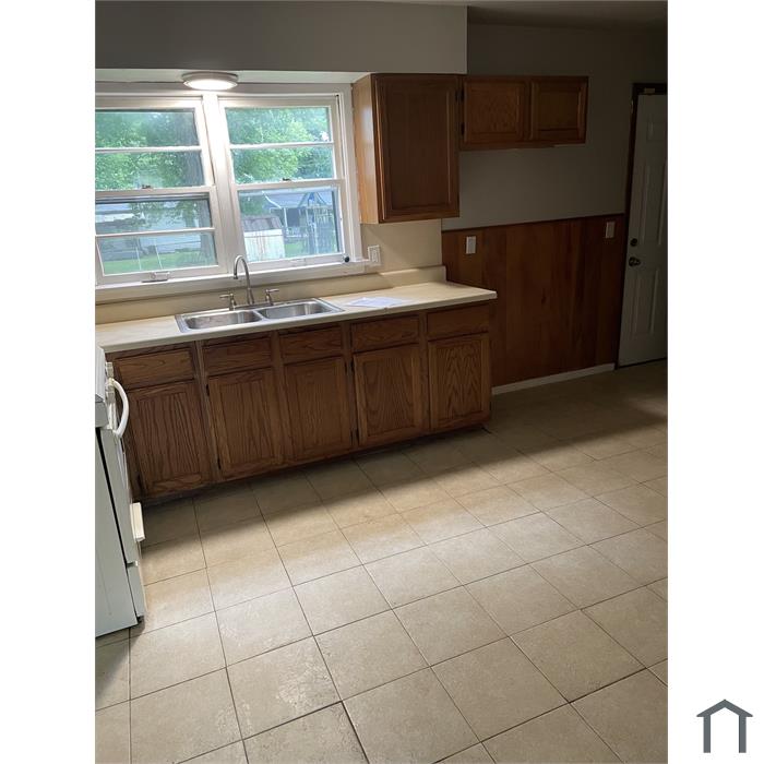 154 Anistasia Dr