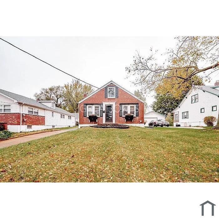 113 Powell Avenue, 63135; #704335 - 704335