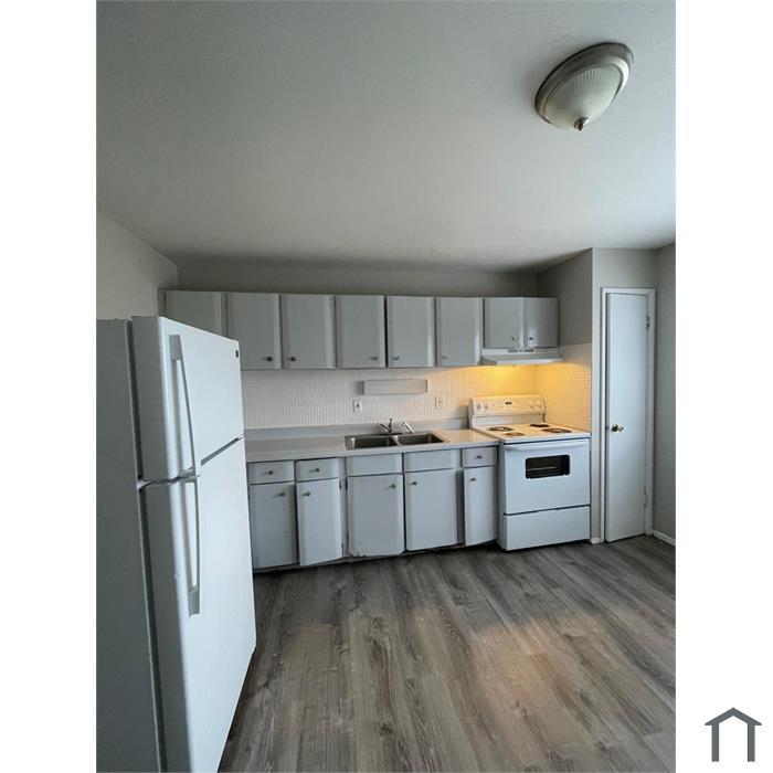 426 Chambers Rd
