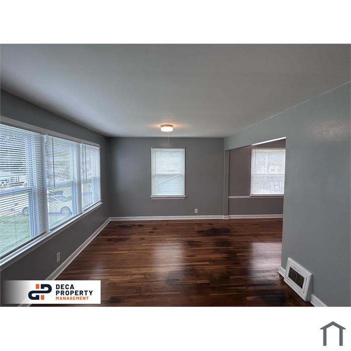 10112 Cabot Dr