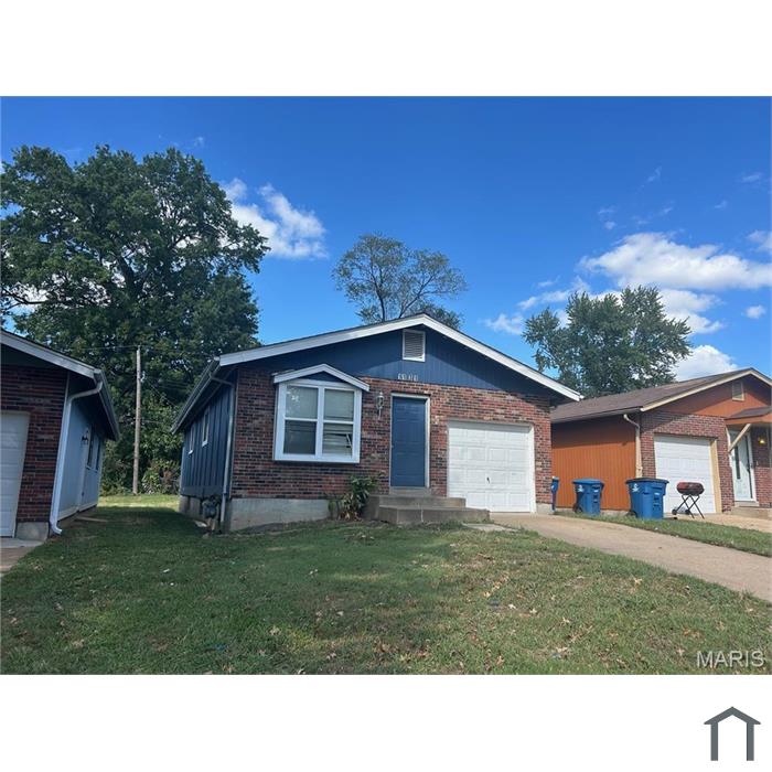 1131 Maple Ave
