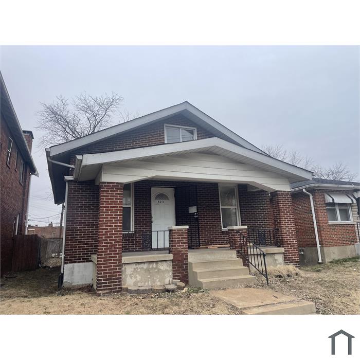 423 Christian Ave