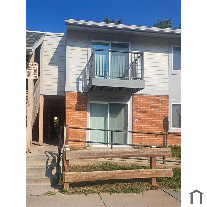 Fox Hill Apartments