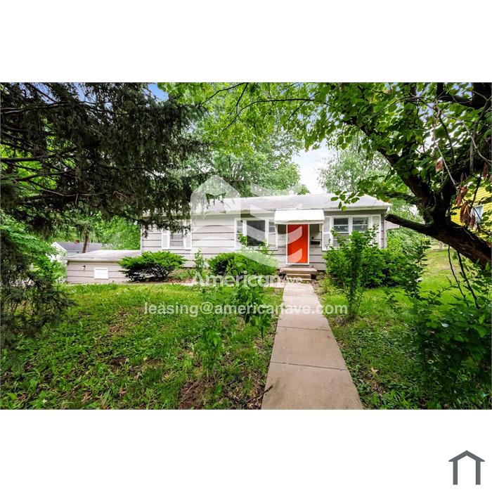 9811 East 29th Street South 64052  609825 - 609825