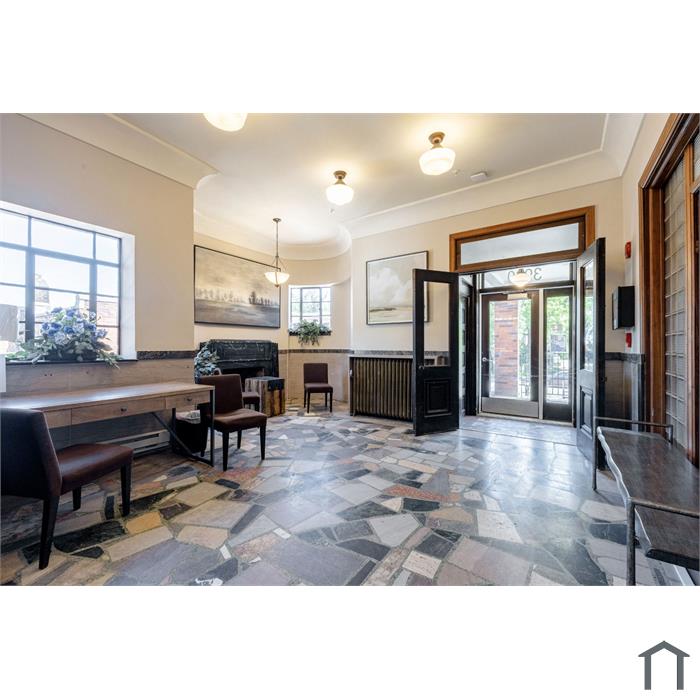 Oglesby Hotel Apartments