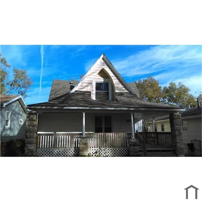 423 N Oakley Ave