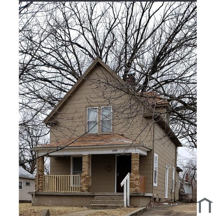 2444 Norton Ave