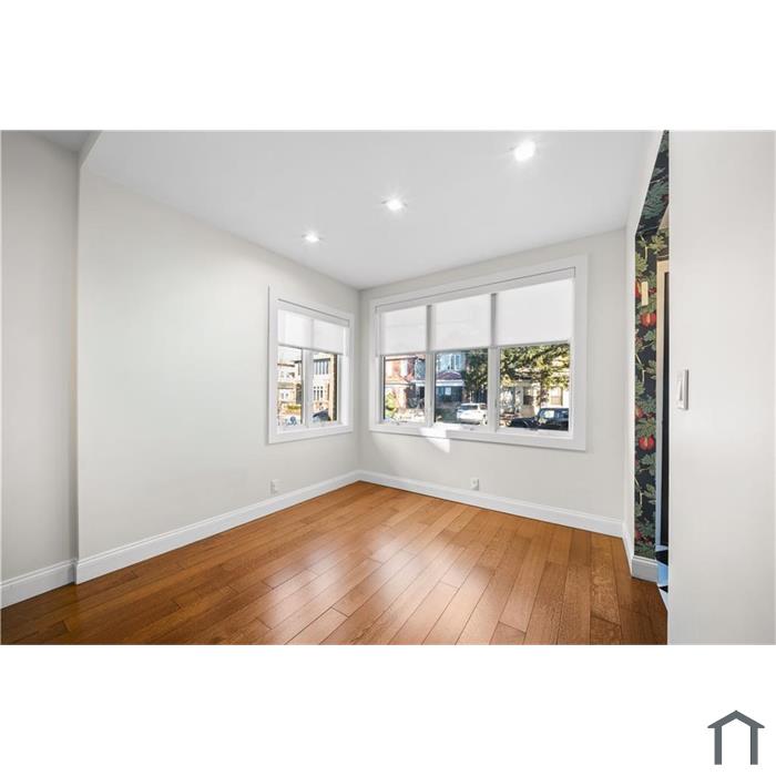 1905 Verdant Ave
