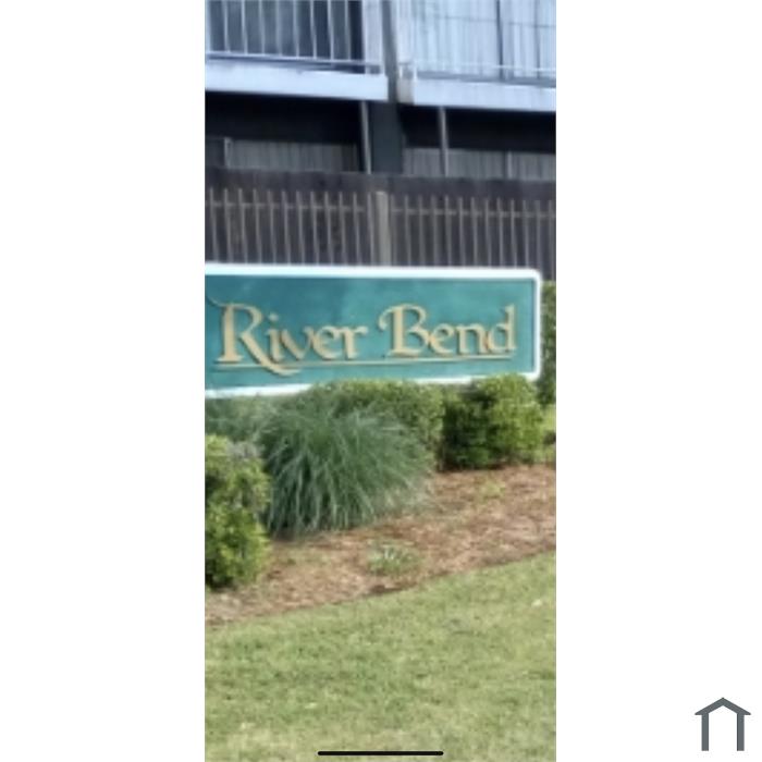 Riverbend Apartment