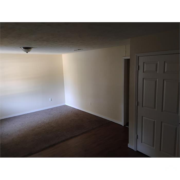 800 George Kersh Dr