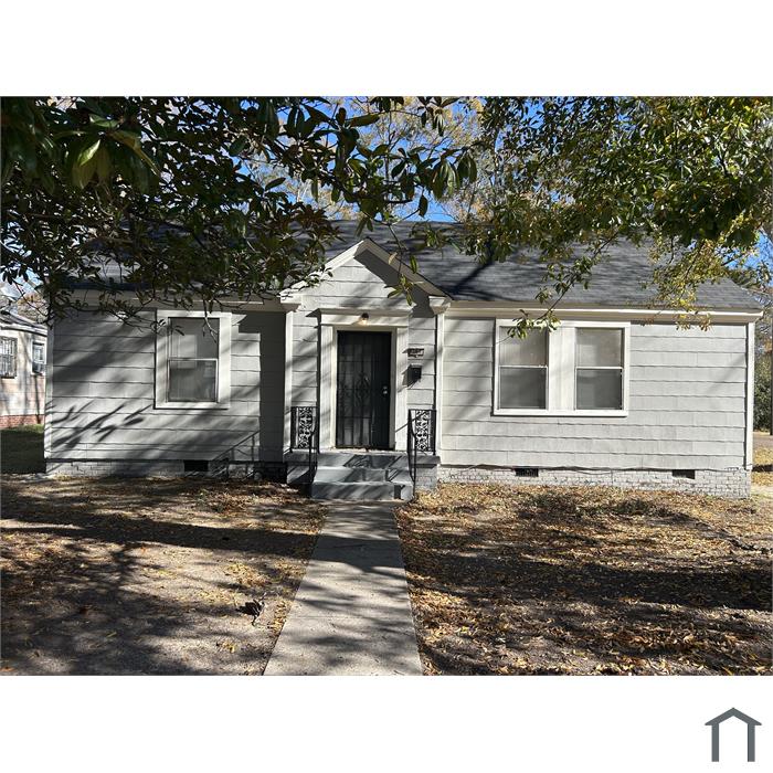 360 Fredrica Ave
