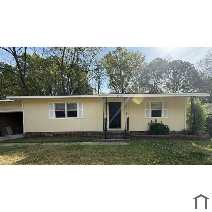 3010 Woodside Dr