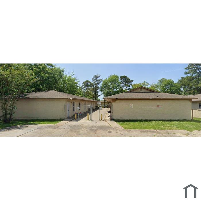 8375 Mississippi Ave