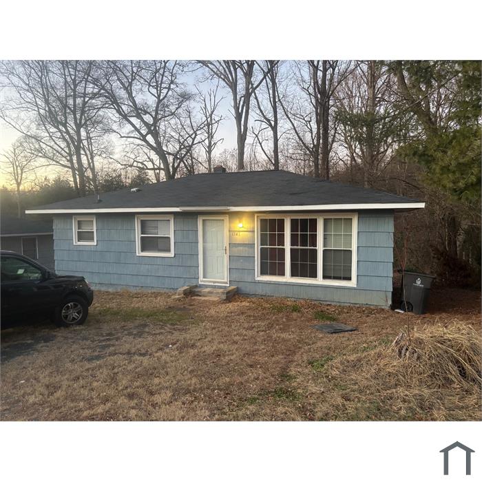 1141 Conley St