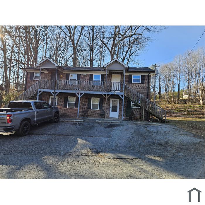 2400 Markwood Ln