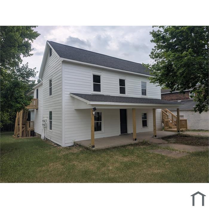 215 N Logan St