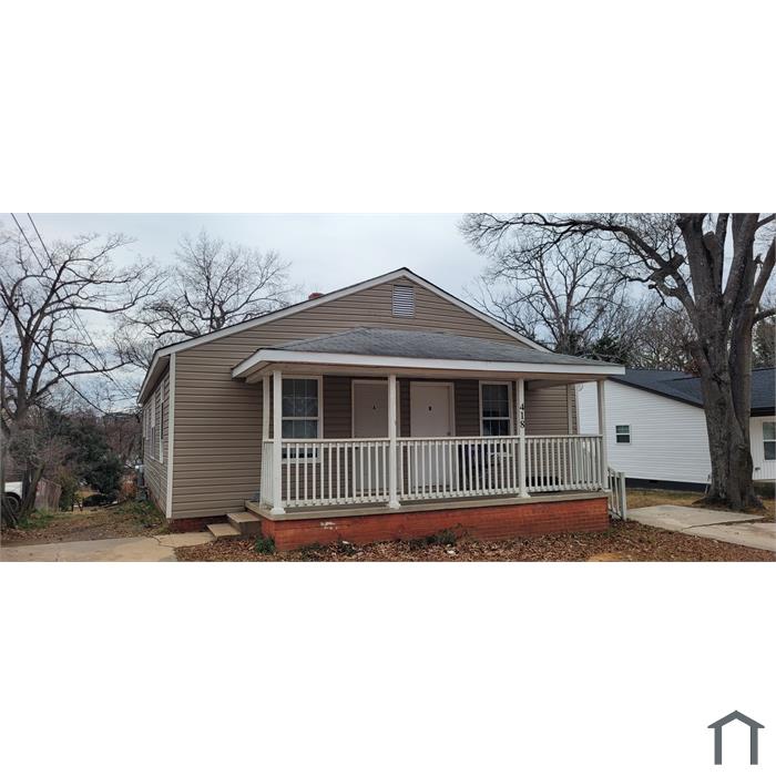 418 White Oak St