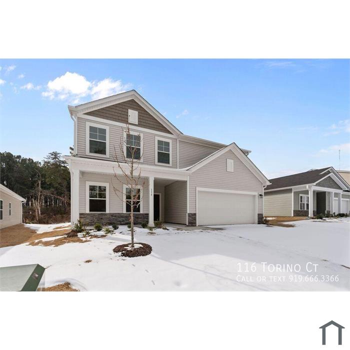 4 Bedroom/3 Bath Sanford