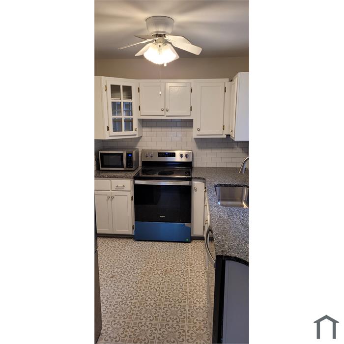 209 W Cornwallis Dr