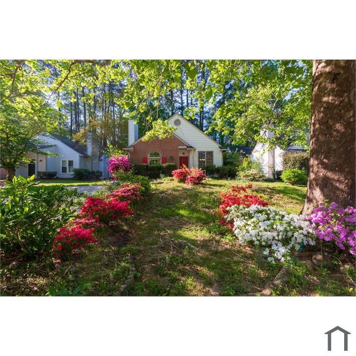 121 Sterlingdaire Dr