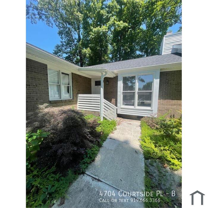 Charming 2 Bedroom Home Located In Raleigh NC!!!