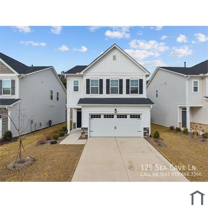 $500 Off First Month Rent!!! Charming 3 Bedroom Home Located In Raleigh NC!!!