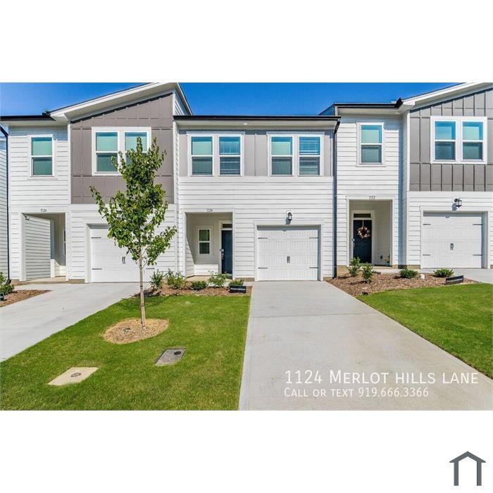 $395 Off First Months Rent Charming 3 Bedroom Home Located In Durham NC!!!