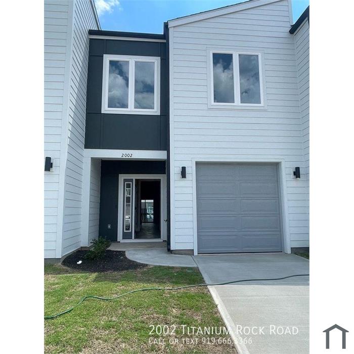 Charming 3 Bedroom Home Located In Durham NC!!!