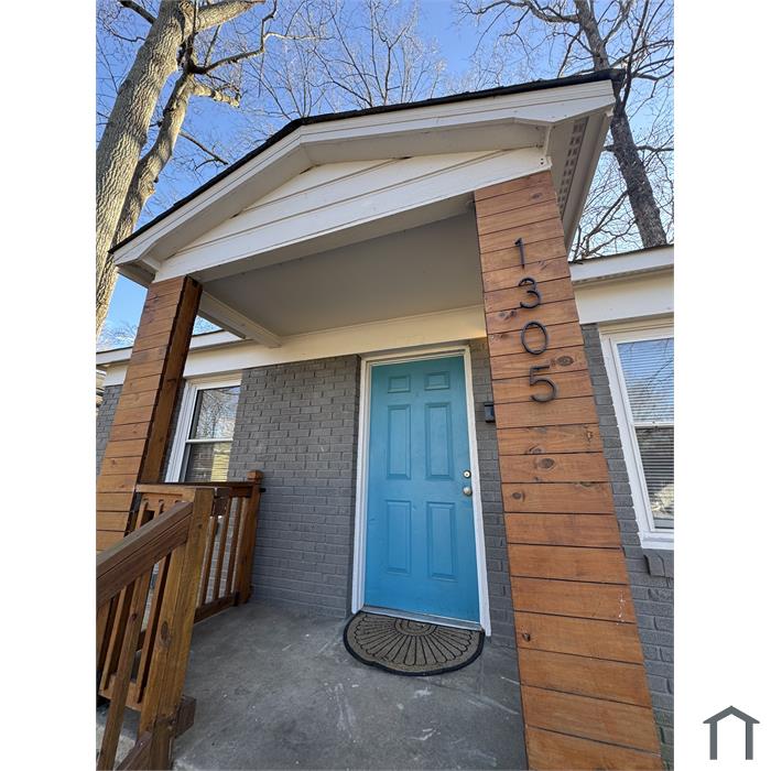 1305 Norris Ave