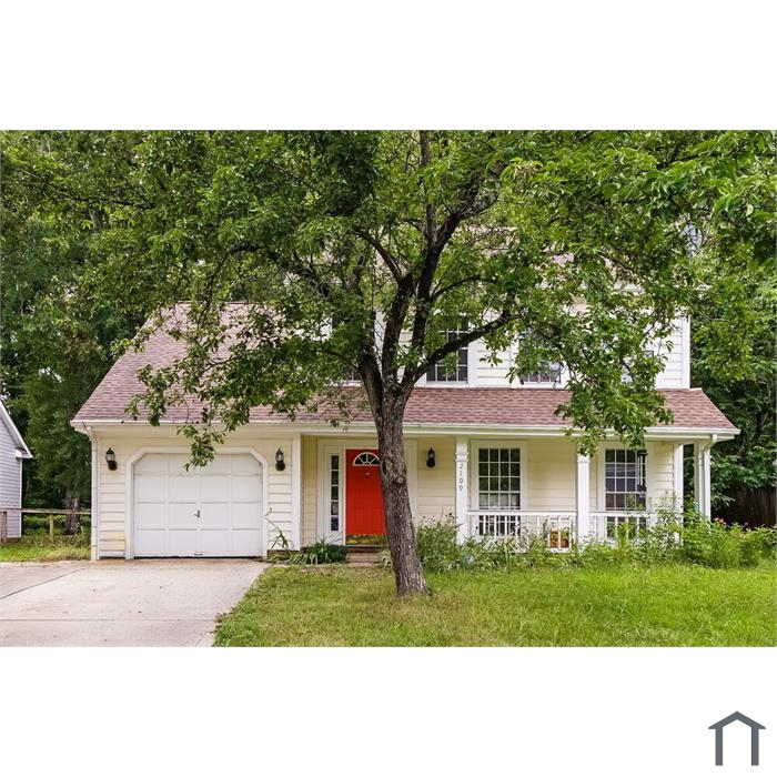 2109 David Earl Dr
