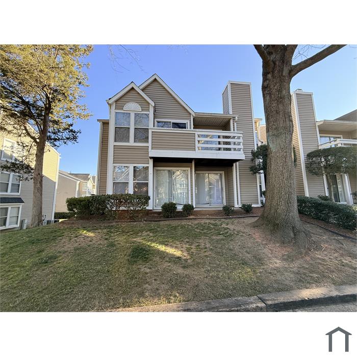 9627 Vinca Cir