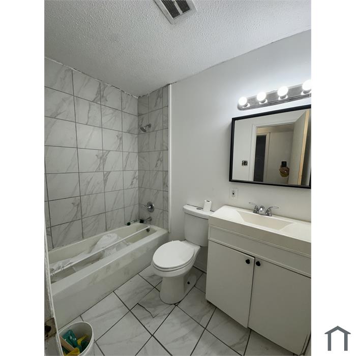 2613 Dinsmore Dr
