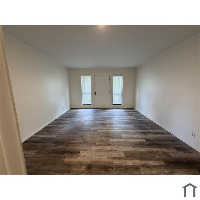 929 Whitcomb Dr