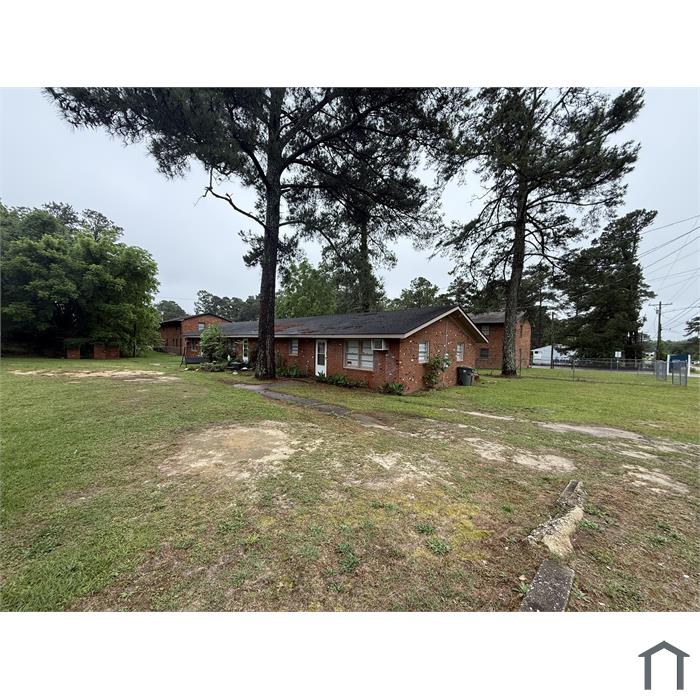 813 Ridge Rd