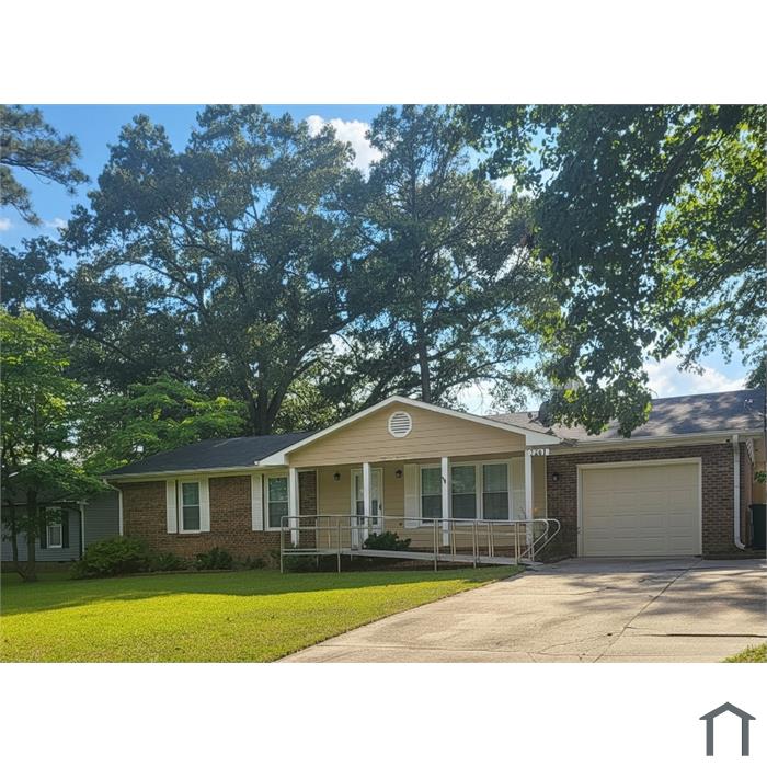 7281 Pebblebrook Dr