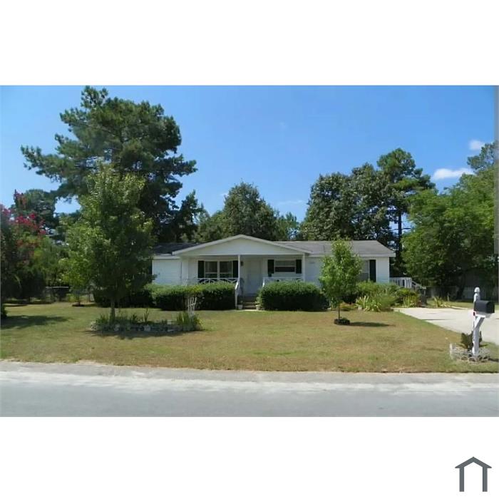 1909 McGregor Dr