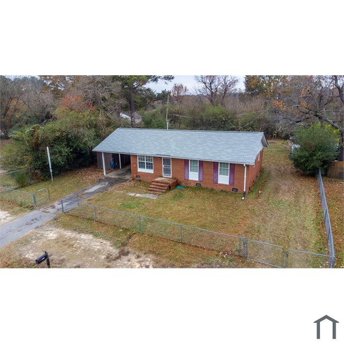 2703 E Brinkley Dr
